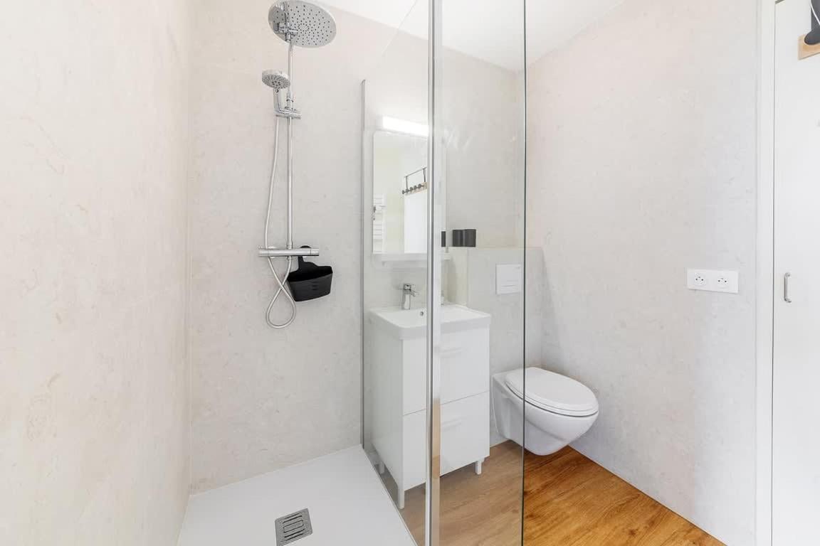 Bellevue, Appartement T2, Terrasse & Parking Rennes Luaran gambar